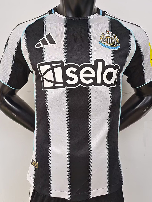 25-26 Newcastle Home Player Version Soccer Jersey