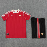 25-26 Man Utd Red Training Short Suit