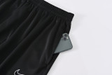 24-25 Al-Nassr Black Half Pull Tracksuit (半拉链)