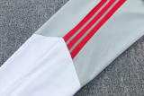 26-27 LIV White Half Pull Tracksuit (半拉链)