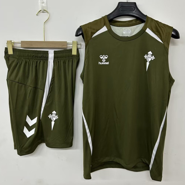 26-27 Celta Grey Tank top and shorts suit (背心短裤)
