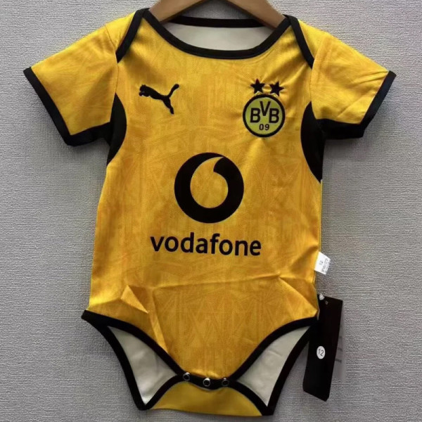 26-27 Dortmund Home Baby Infant Crawl Suit