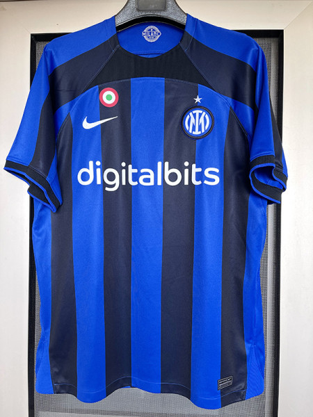 22/23 INT Home 1:1 Fans Soccer Jersey