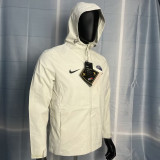 24-25 PSG White Assault  Hooded Windbreaker (Y21连帽冲锋衣）