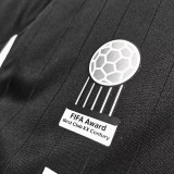 2006/2007 RMA Black Retro Soccer Jersey