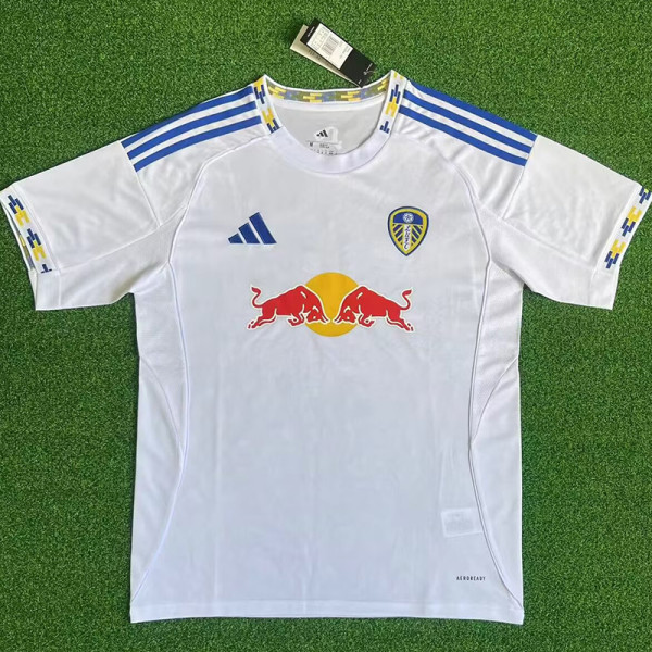 25/26  Leeds United Home Fans Soccer Jersey