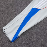 25/26 Bayern Grey Half Pull Tracksuit #B2548 (半拉链)