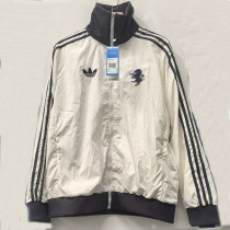 25/26 JUV Beige Embroidery windbreaker