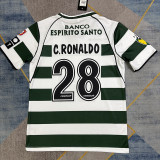 2002/2003 Sporting Lisbon Home Retro Soccer Jersey(With number、C、RONALDO#28）带号