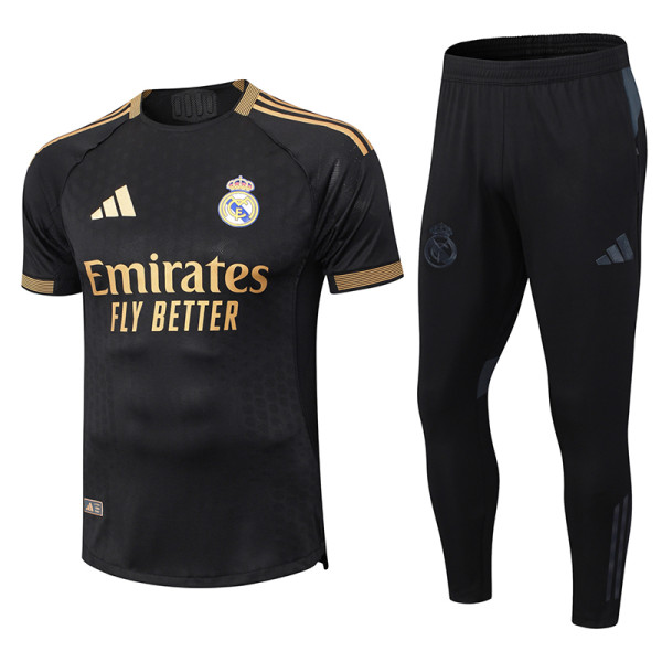 25/26 RMA Black Player Version Soccer Jersey & Black pants