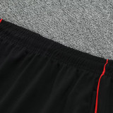 25/26 Man Utd Red  Half Pull Tracksuit胸前广告  (半拉链)