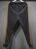 25/26 Man Utd Clover Leisure Black Jacket Tracksuit