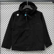 25/26 DESCENTE Black Thin  Assault  Hooded Windbreaker #H002