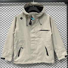 25/26 DESCENTE Khaki Thin  Assault  Hooded Windbreaker #H002