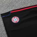 25/26  Bayern White  Training Short Suit (蓝红小边线）