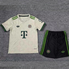 25/26 Bayern Oktoberfest Kids Soccer Jersey