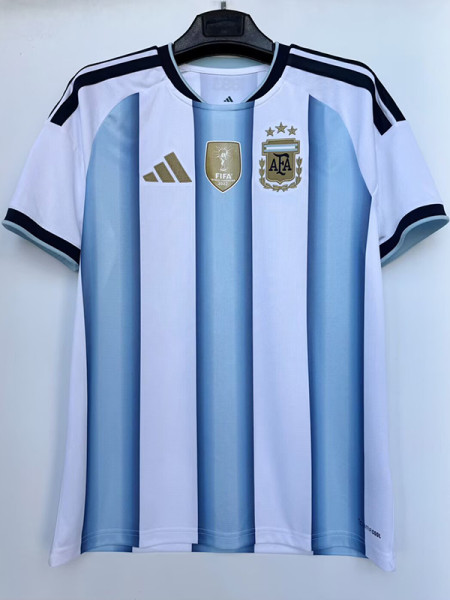 26/27 Argentina Home Fans Soccer Jersey(胸前带章)