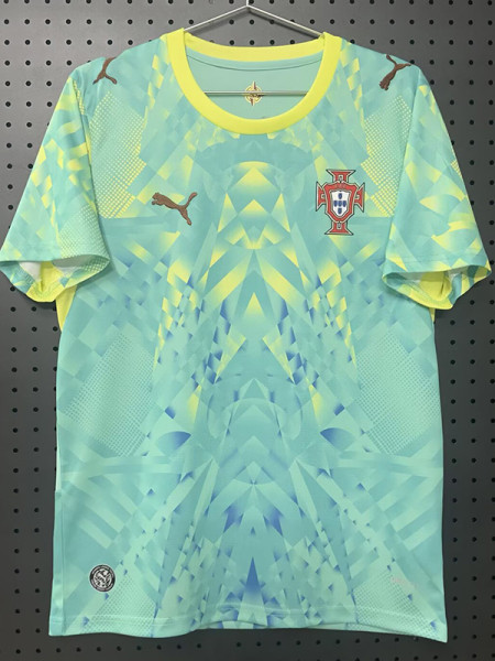 26/27 Portugal Goalkeeper Green Fans Soccer Jersey