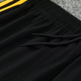 26-27 Man Utd Blue Black shirts pants suit