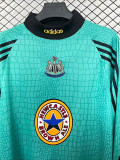 1997/1998 Newcastle Goalkeeper Green Long Sleeve Retro Soccer Jersey