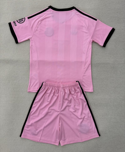 Bayern Munich Goalkeeper Kids Suit 25/26