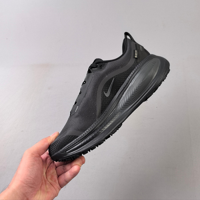 Nike Vomero 18 Men's Road Running Shoes