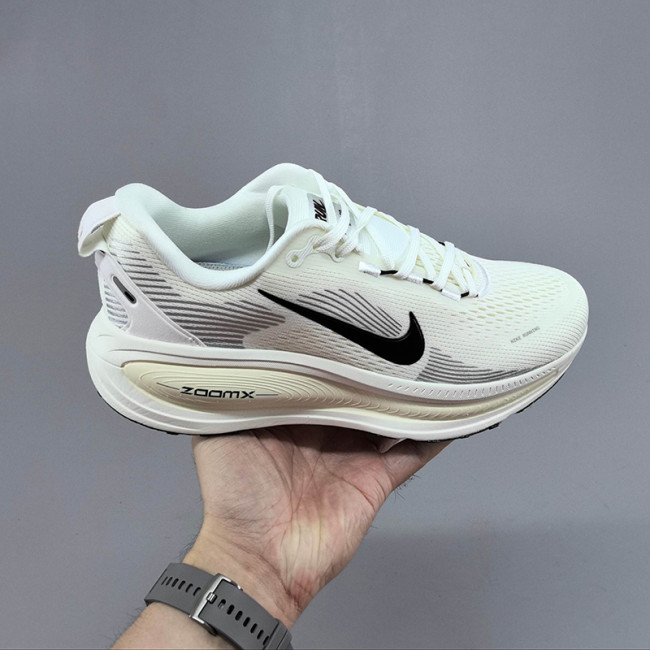 Nike Vomero 18 Men's Road Running Shoes