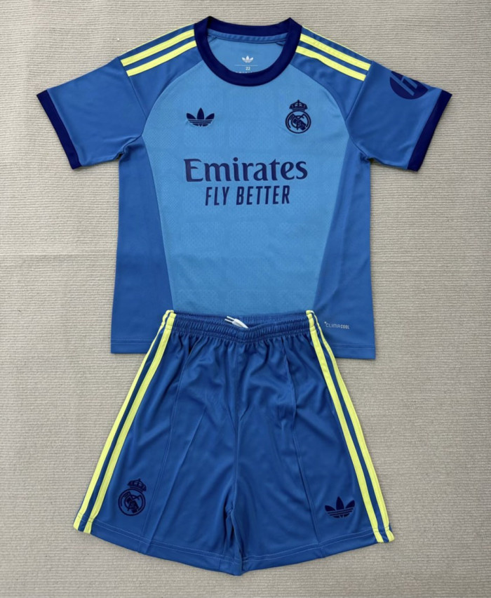 Real Madrid Goalkeeper Men Jersey Suit 26/27