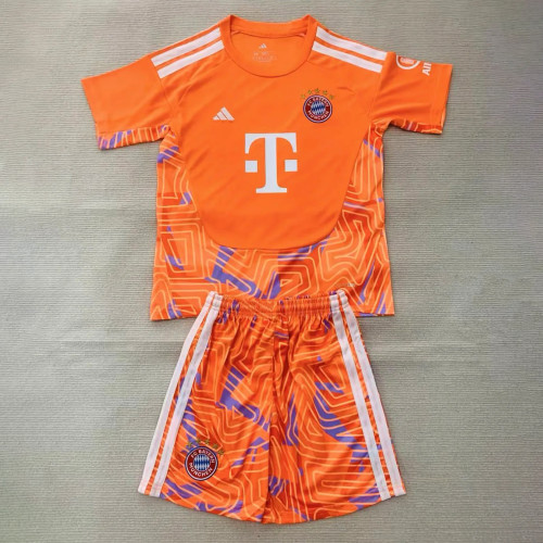 Bayern Munich Goalkeeper Men Jersey Suit 26/27