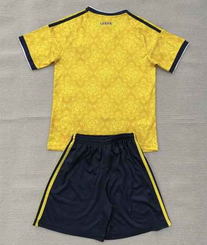 Leeds United Away Kids Suit 26/27