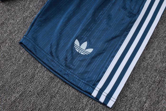 Italy Training Short sleeve Suit 26/27