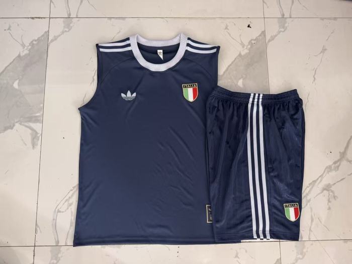 Italy Training Jersey 26/27