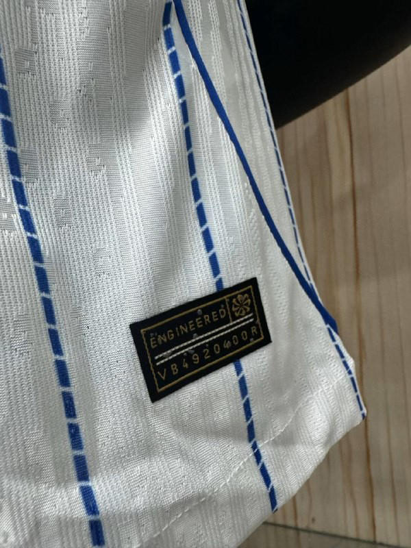 Brighton & Hove Albion Away Player Man Jersey 26/27