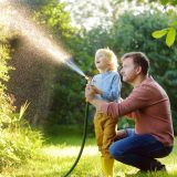 Upgraded garden hose nozzle with zinc alloy handheld sprayer, high-pressure spray mode, perfect for watering plants and lawns, washing cars, patios, and pets