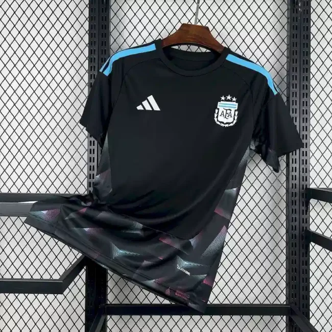 Argentina 2026 World Cup Goalkeeper Jersey - Fan Version