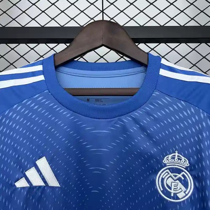 Real Madrid 25/26 Blue Goalkeeper Jersey - Fan Version