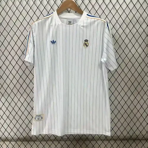 Real Madrid 25/26 White Retro Version Jersey - Fan Version