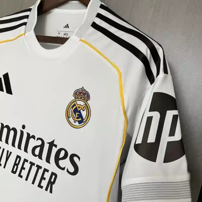 Real Madrid 25/26 Home Jersey - Fan Version