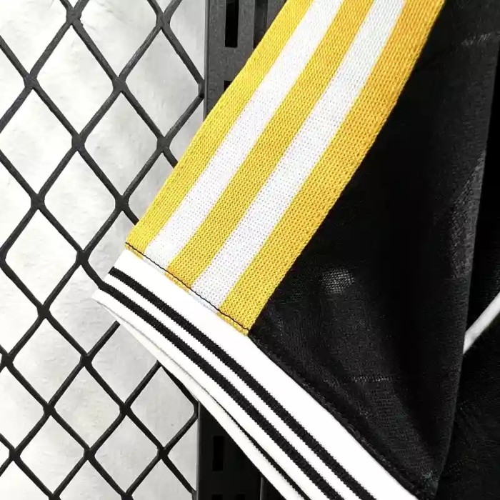 Real Madrid 26/27 Casual Black Soccer Jersey - Fan Version