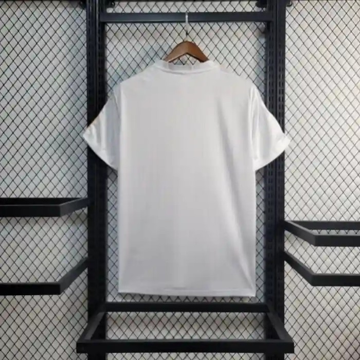 Real Madrid 25/26 White Retro Jersey - Fan Version