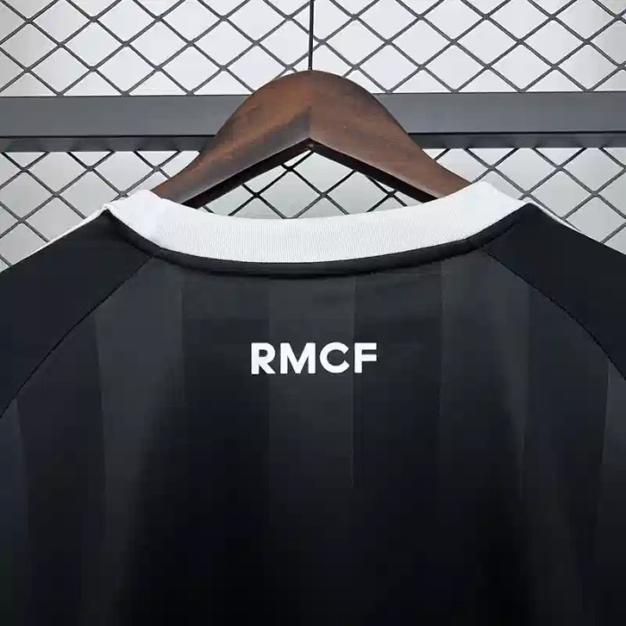 Real Madrid 25/26 Black Goalkeeper Jersey - Fan Version
