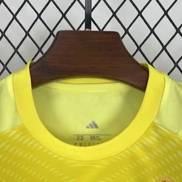 Real Madrid 25/26 Yellow Goalkeeper Soccer Jersey- Kids Kit