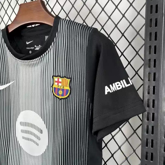 Barcelona 25/26 Black Goalkeeper Jersey – Kids Kit