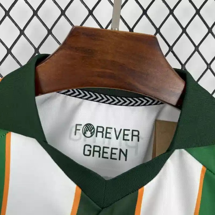 Real Betis 25/26 Green Goalkeeper Soccer Jersey - Fan Version
