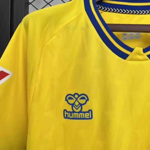 Las Palmas 25/26 Home Soccer Jersey - Fan Version