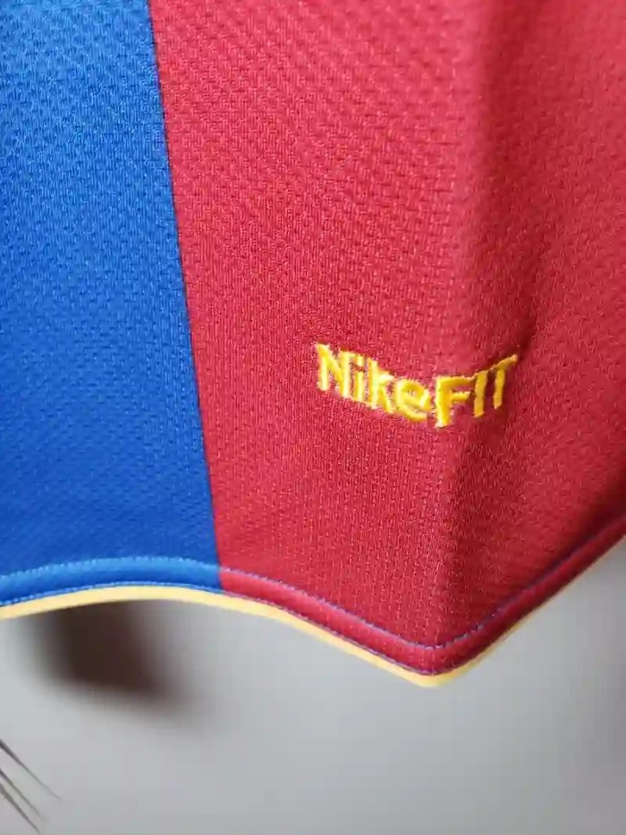 Long Sleeves Barcelona 2007-08 Home Retro Soccer Jersey- Fan Version