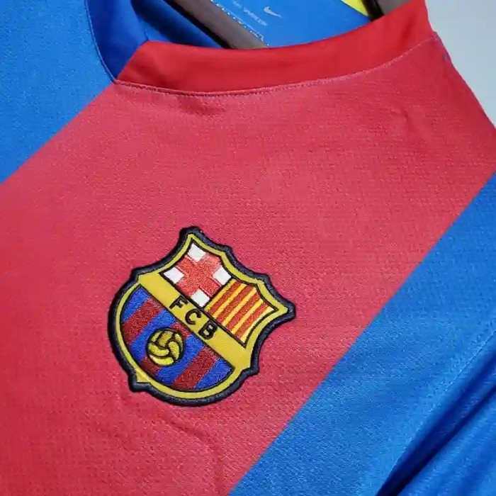Long Sleeves Barcelona 2006-07 Home Retro Soccer Jersey- Fan Version