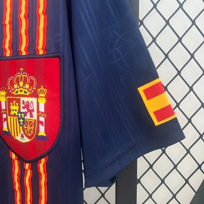 Spain 1996 Away Retro Soccer Jersey - Fan Version