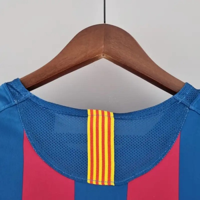 Long Sleeves Barcelona 2005-06 Home Retro Soccer Jersey- Fan Version