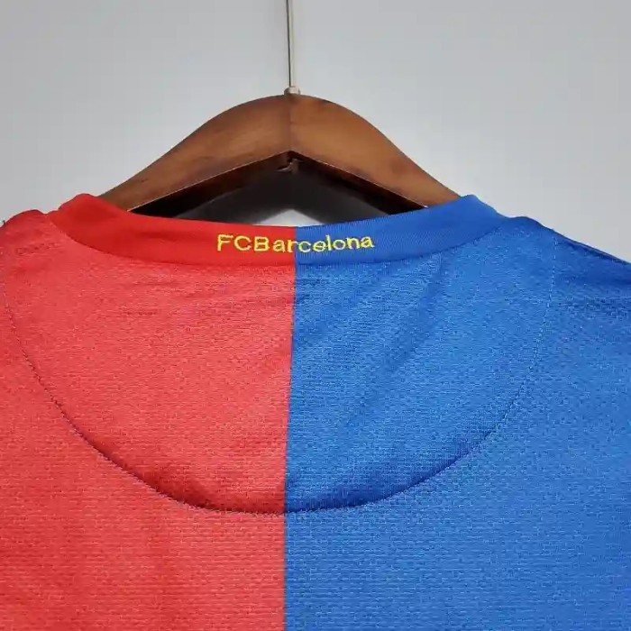Barcelona 2006-07 Home Retro Soccer Jersey- Fan Version